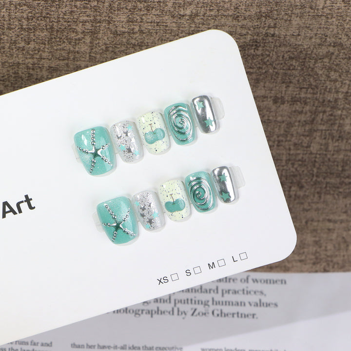 Decorative Press-On Nail Art Set with Starfish and Silver Accents Bowlift