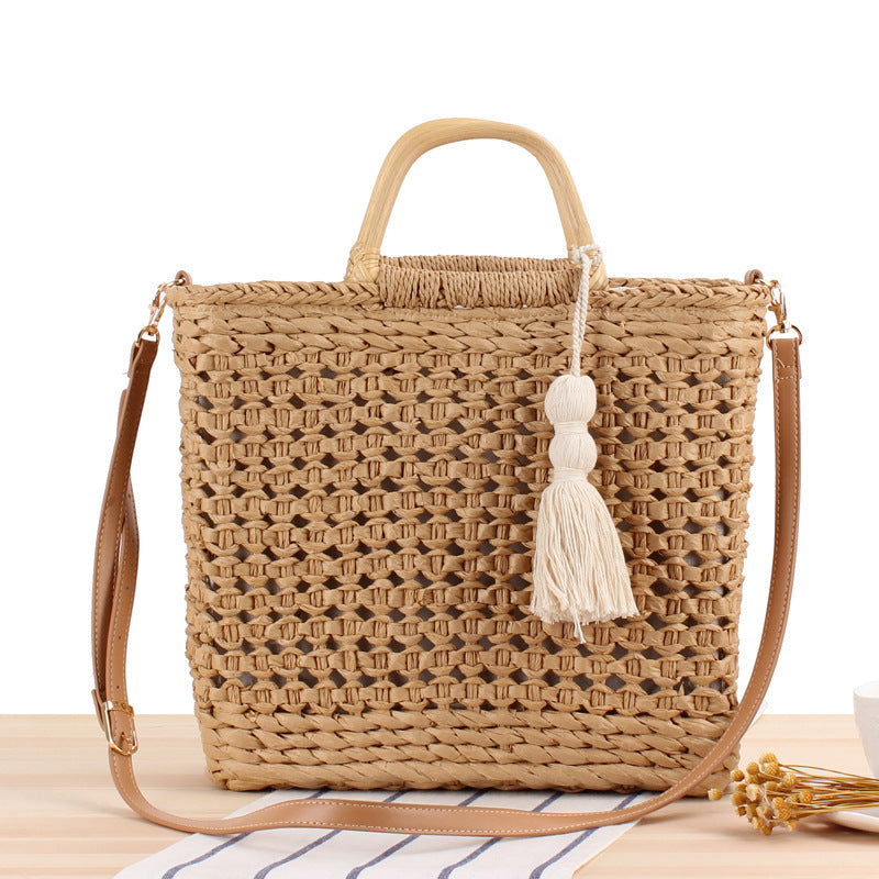 Basket bag with decorative tassel embellishment Bowlift