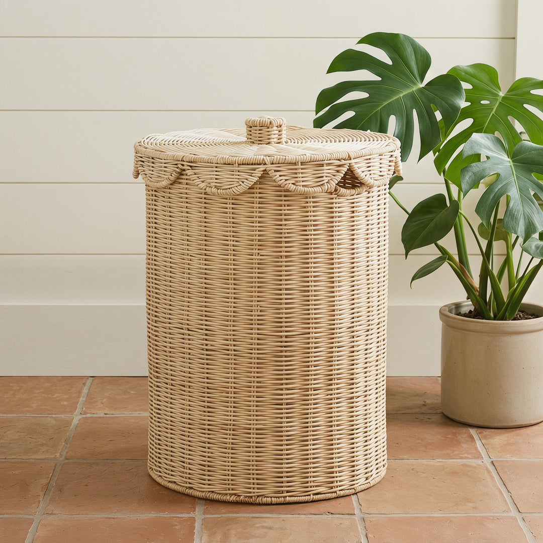 Practical laundry basket with lid Bowlift