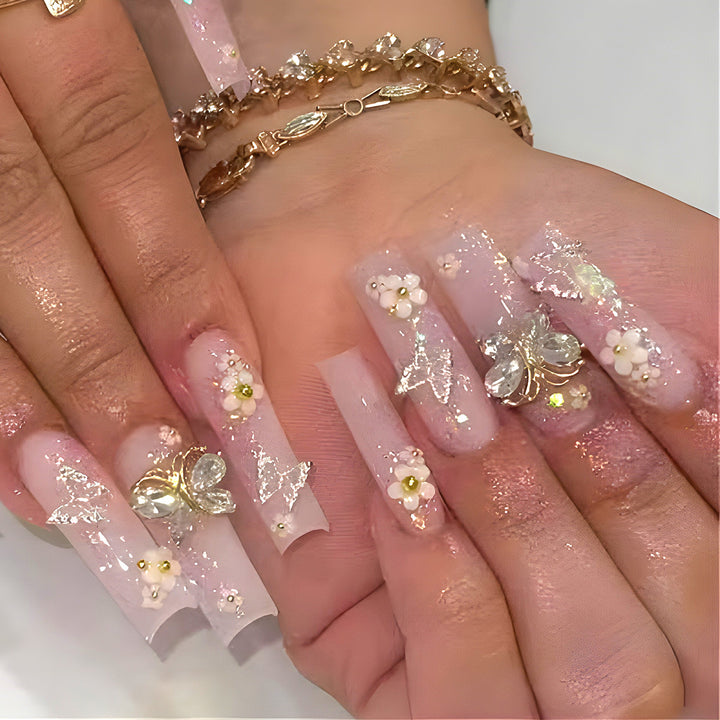 Extravagant Decorative Press-On Nails Bowlift