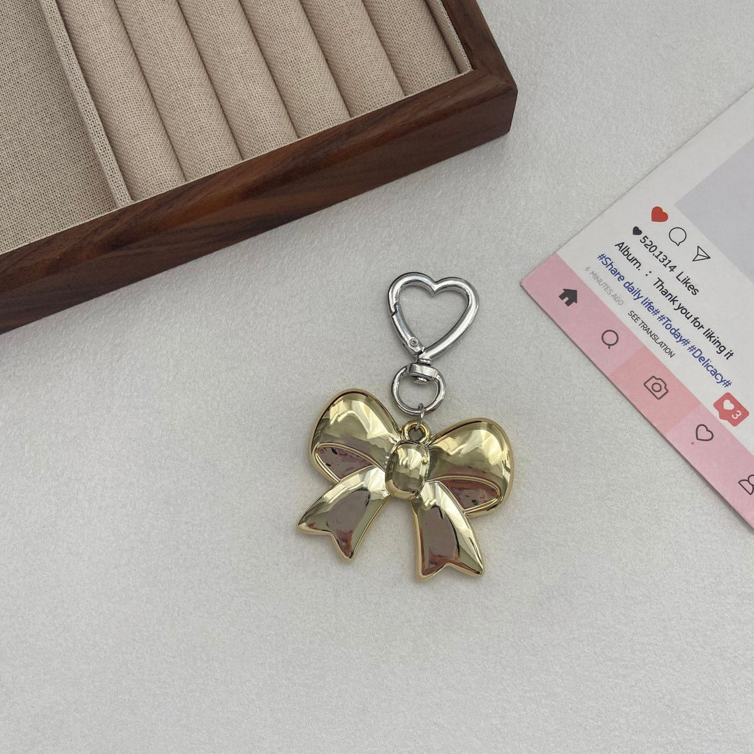 Elegant Bow-Shaped Keychain Bowlift