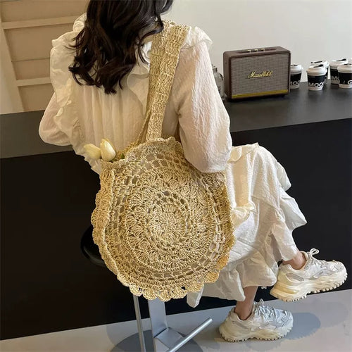 Round crocheted tote bag Bowlift