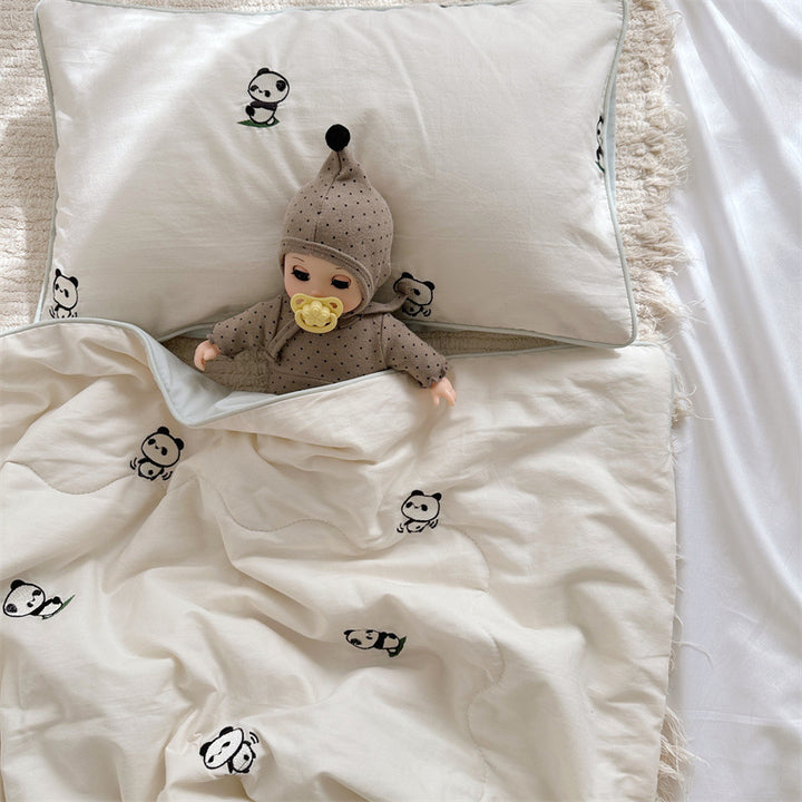 Unisex Cozy Blanket with Cute Panda Design Bowlift