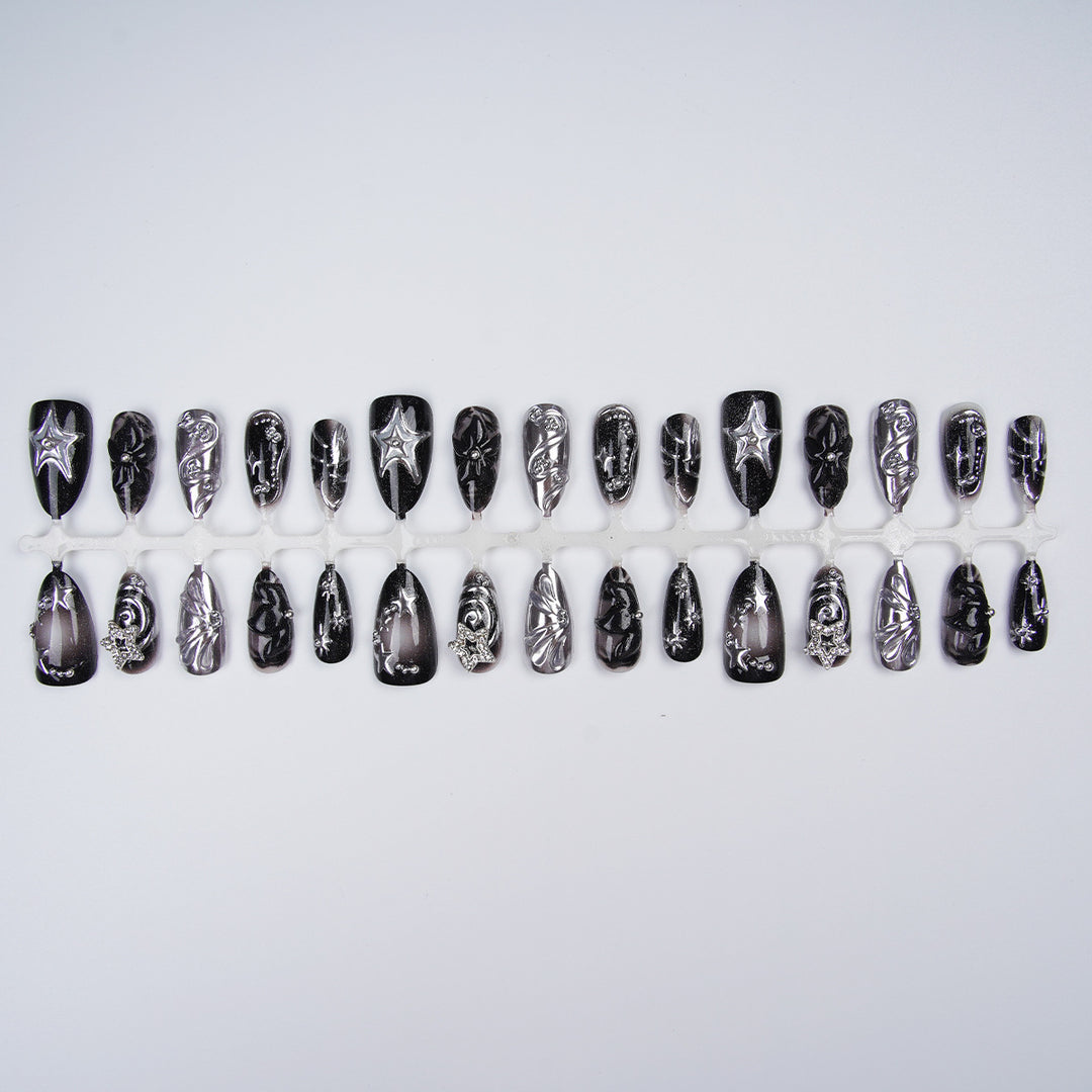 Artful Fingernails Bowlift