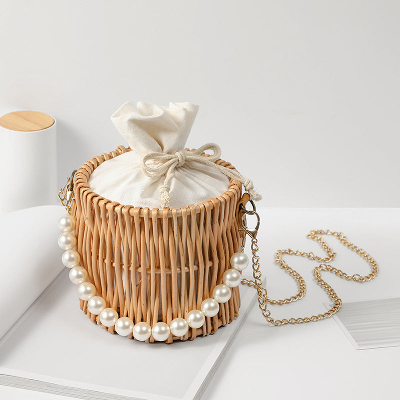 Women handcrafted basket bag with pearl chain Bowlift