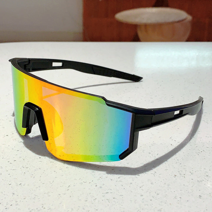 Unisex nan sporty shield sunglasses with continuous mirror lens and adjustable nose bridge Bowlift