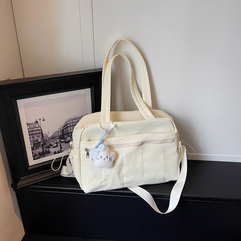 Fashionable handbag Bowlift