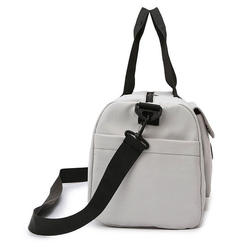 Sporty Travel Bag Bowlift