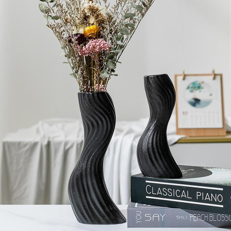 Artistic Curvilinear Ceramic Vase