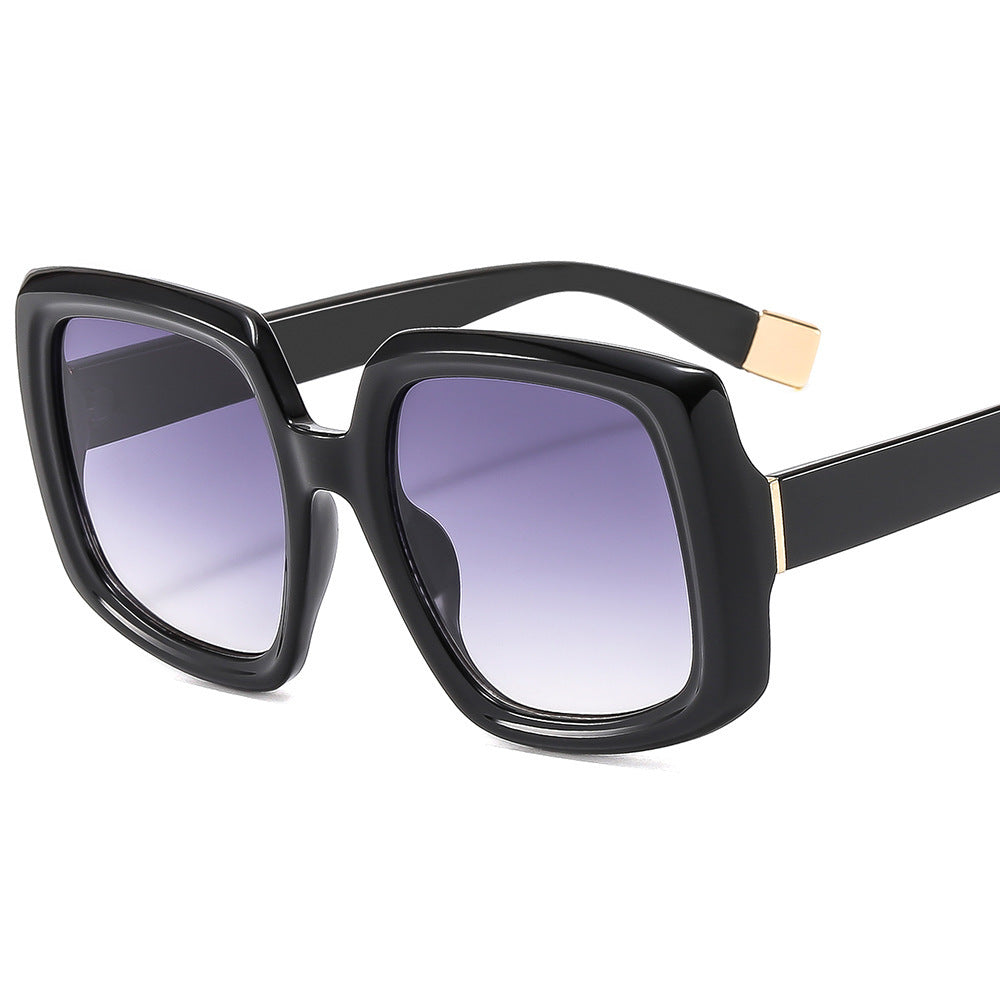 Ladies fashionable sunglasses with striking square frame design Bowlift