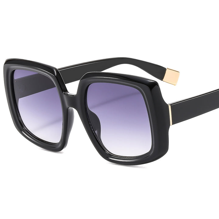 Ladies fashionable sunglasses with striking square frame design Bowlift