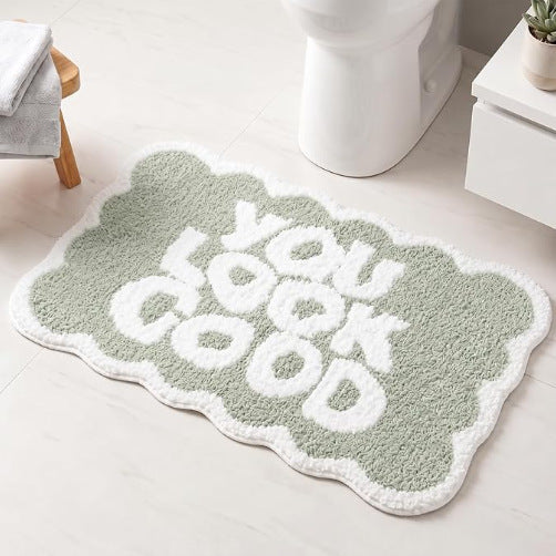 Plush Leaf-Design Bath Mat Bowlift