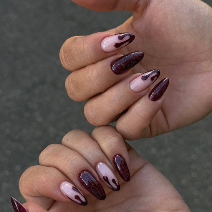 Stiletto Press-On Nail Set with Unique Artistic Design Bowlift