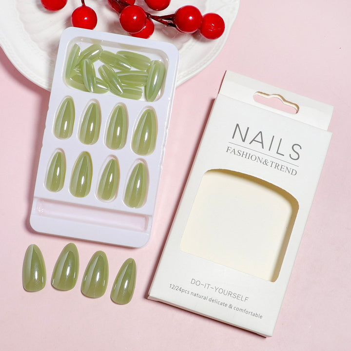 Glossy Faux Nail Set Bowlift