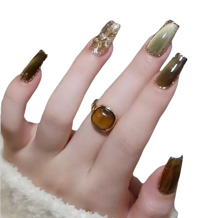 Glamorous Luxurious Press-On Nail Set Bowlift