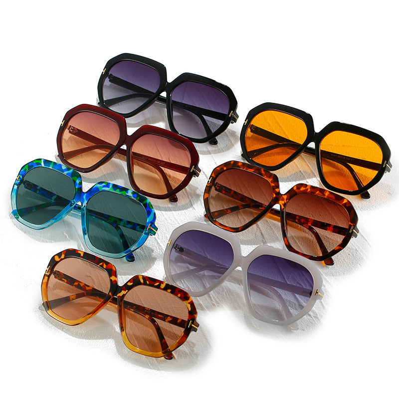 Fashion-Forward Oversized Hexagonal Sunglasses Bowlift