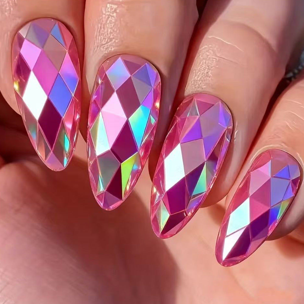 Artificial nails in elegant crystal design Bowlift