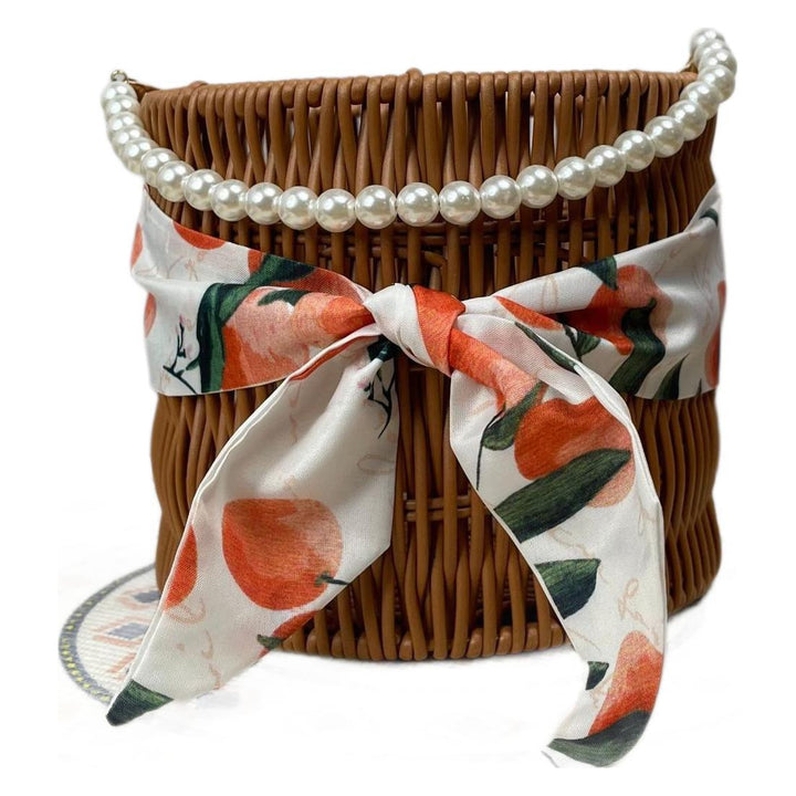 Women's stylish rattan container with pearl handle Bowlift