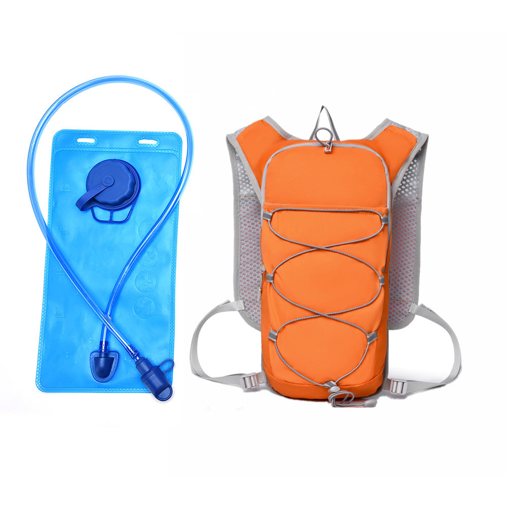 Hydration Pack with Adjustable Bladder System Bowlift