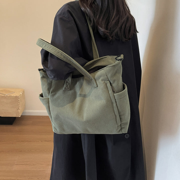 Versatile Utility Handbag Bowlift