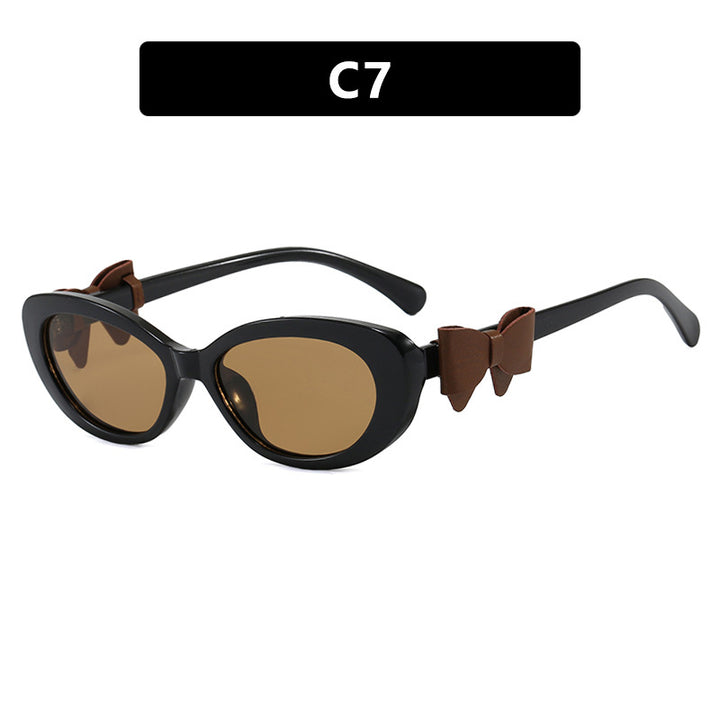 Women's fashionable sunglasses with playful bow design Bowlift