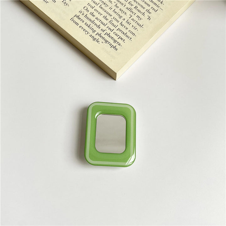 Portable Flower-Shaped Compact Mirror With Acrylic Checkered Frame