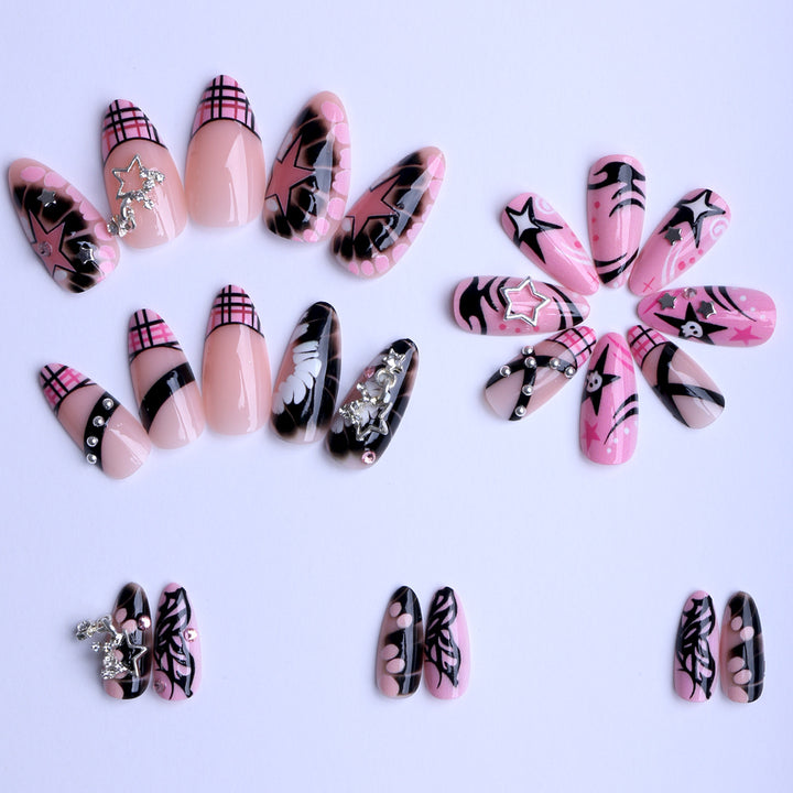 Artificial Nails in Modern Star Design Bowlift
