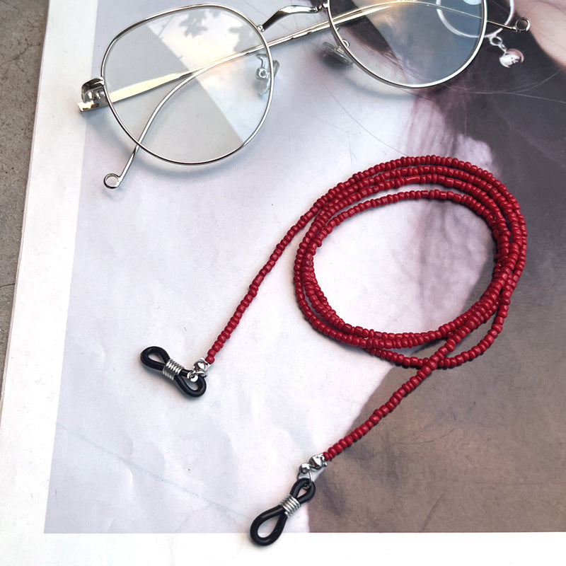 Chic Beaded Eyewear Chain Bowlift