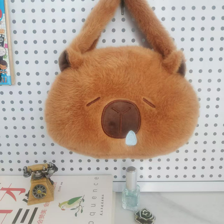 Plush handbag in cute bear design Bowlift