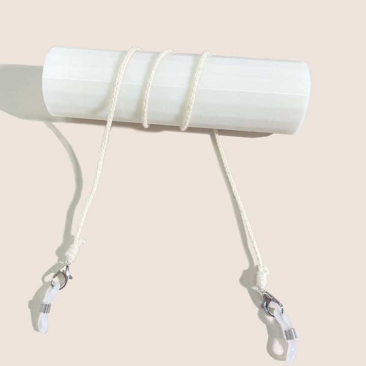 Adjustable Eyewear Holder Bowlift