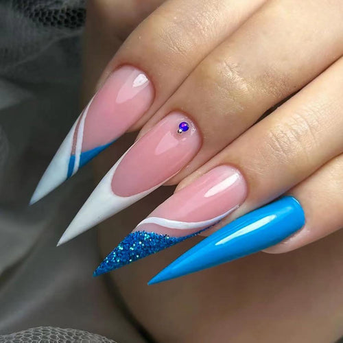 Creative Nail Art with Glamorous Design Details Bowlift