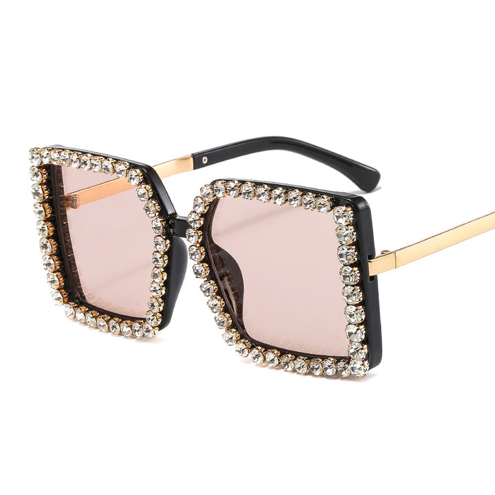 Ladies glamorous sunglasses with square frame Bowlift