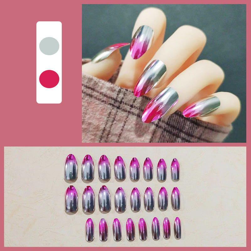 Creative artificial nails in modern gradient design Bowlift