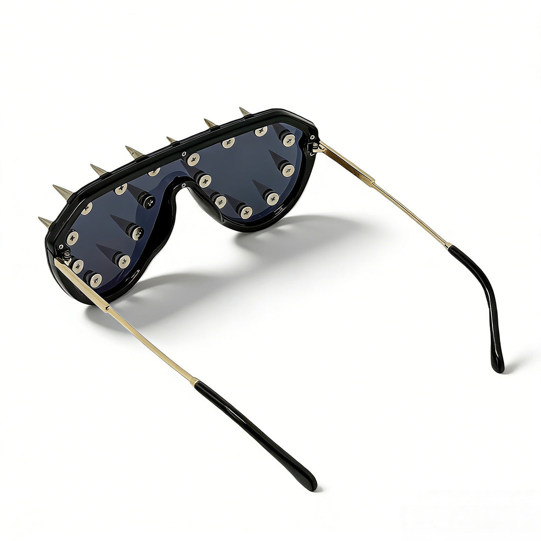 Women striking design sunglasses with spikes Bowlift