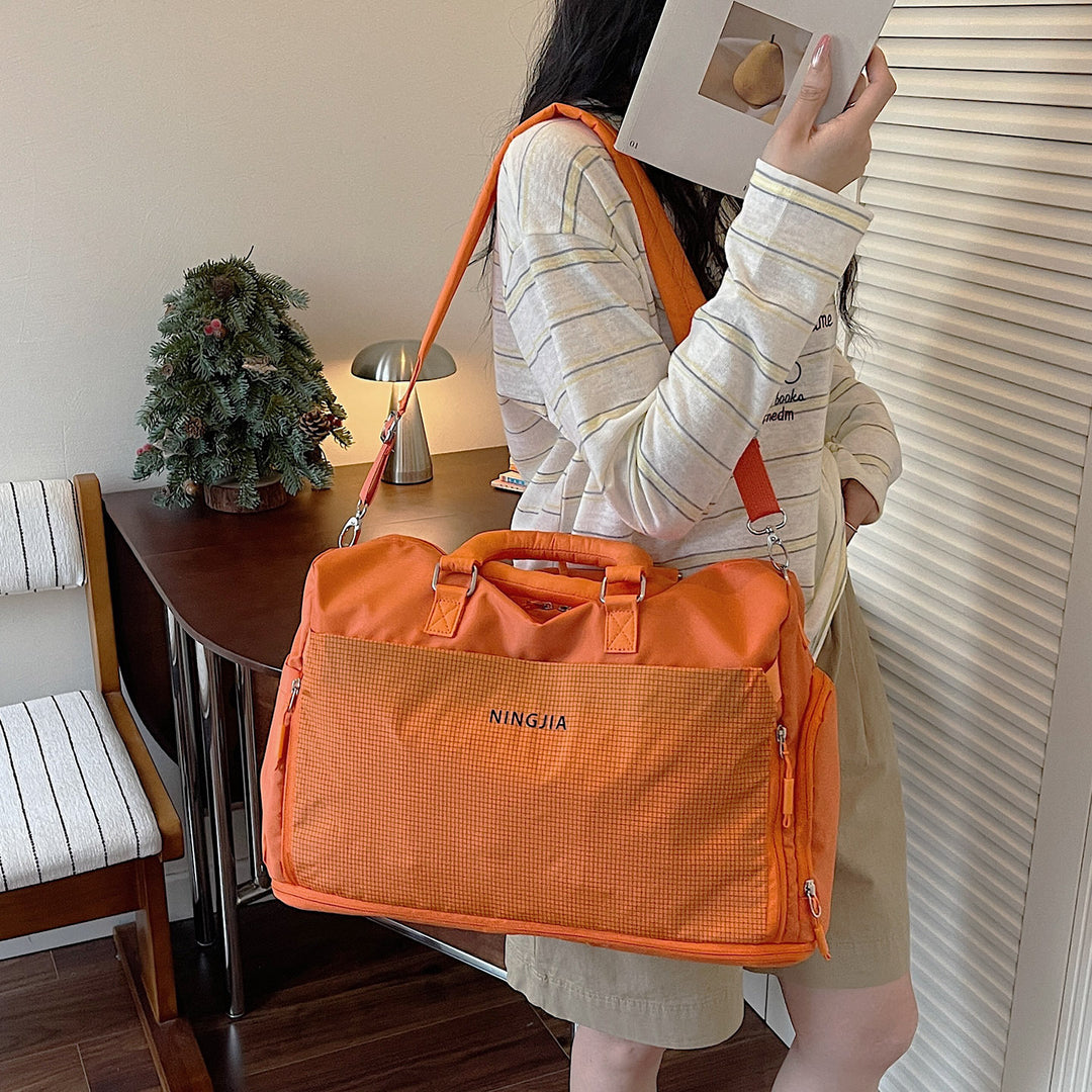 Versatile Travel Duffel Bag Bowlift