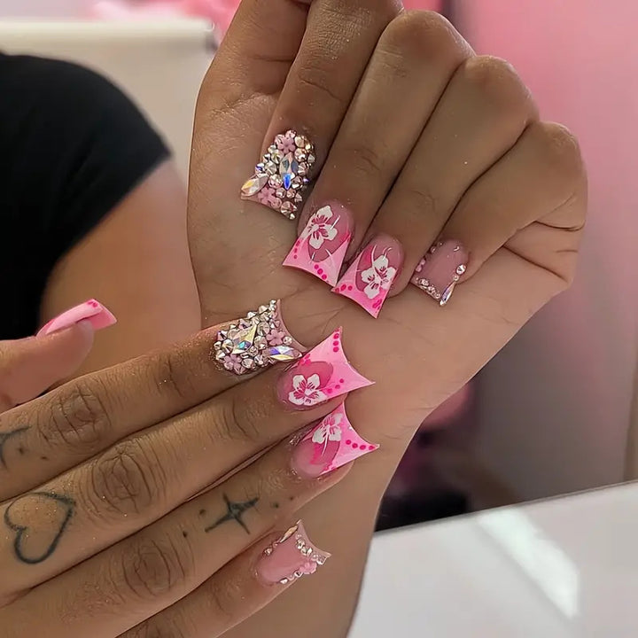 Artfully Designed Nail Wraps Bowlift