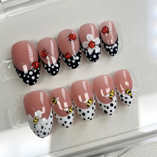 Decorative artificial nails Bowlift