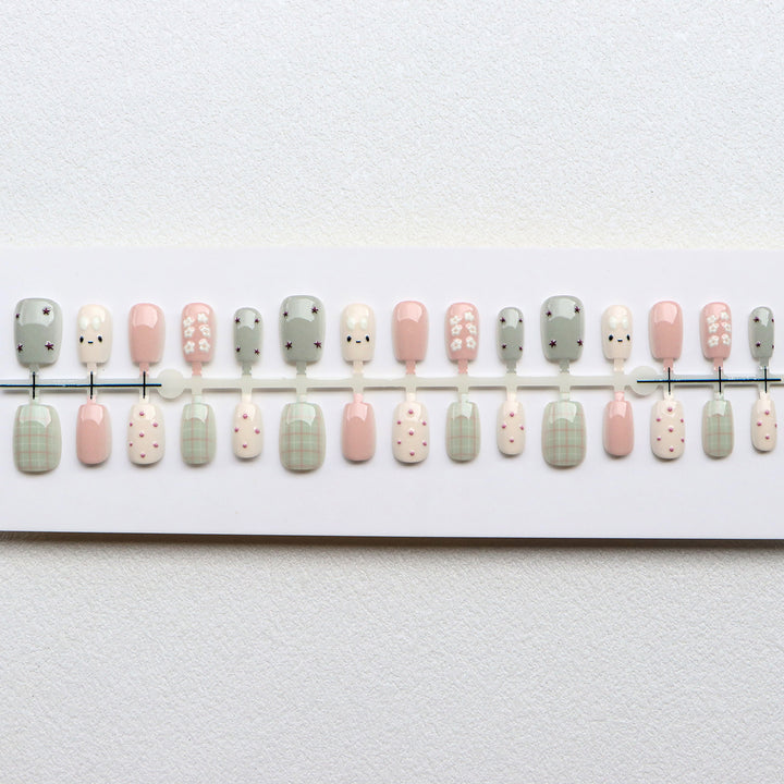 Creative Themed Press-On Nail Art Set Bowlift