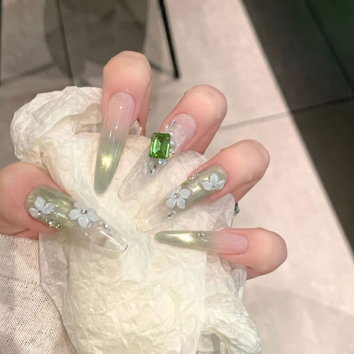 Floral Gemstone Stiletto Nail Set Bowlift