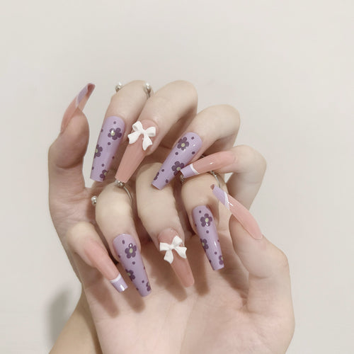 Artful Nail Extensions in Floral Design Bowlift
