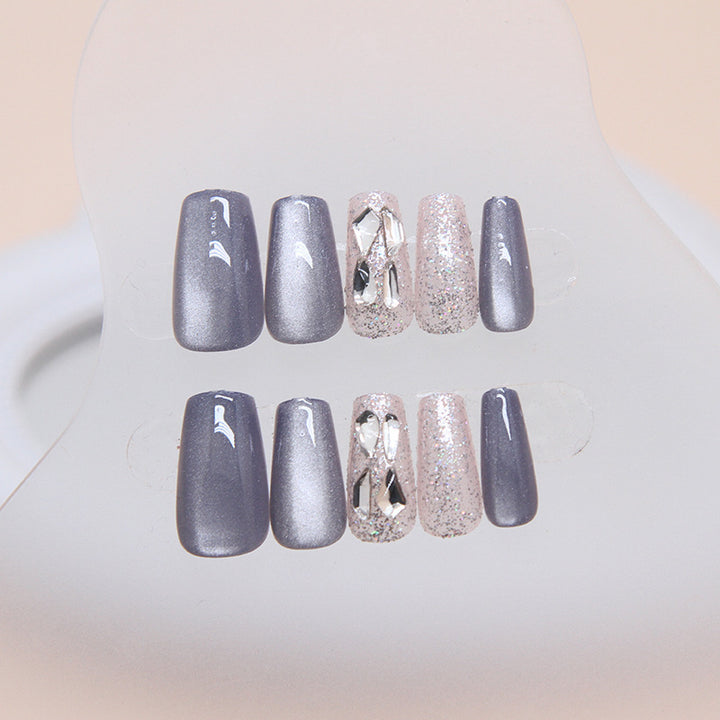 Glamorous Crystal-Embellished Press-On Nail Tips Bowlift