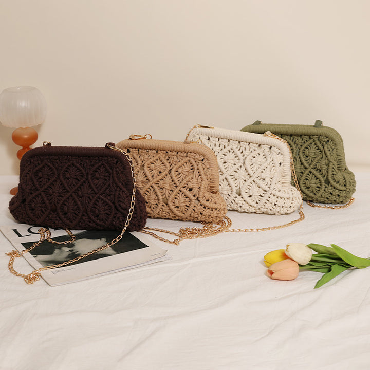 Hand-knotted shoulder bag in Boho style Bowlift