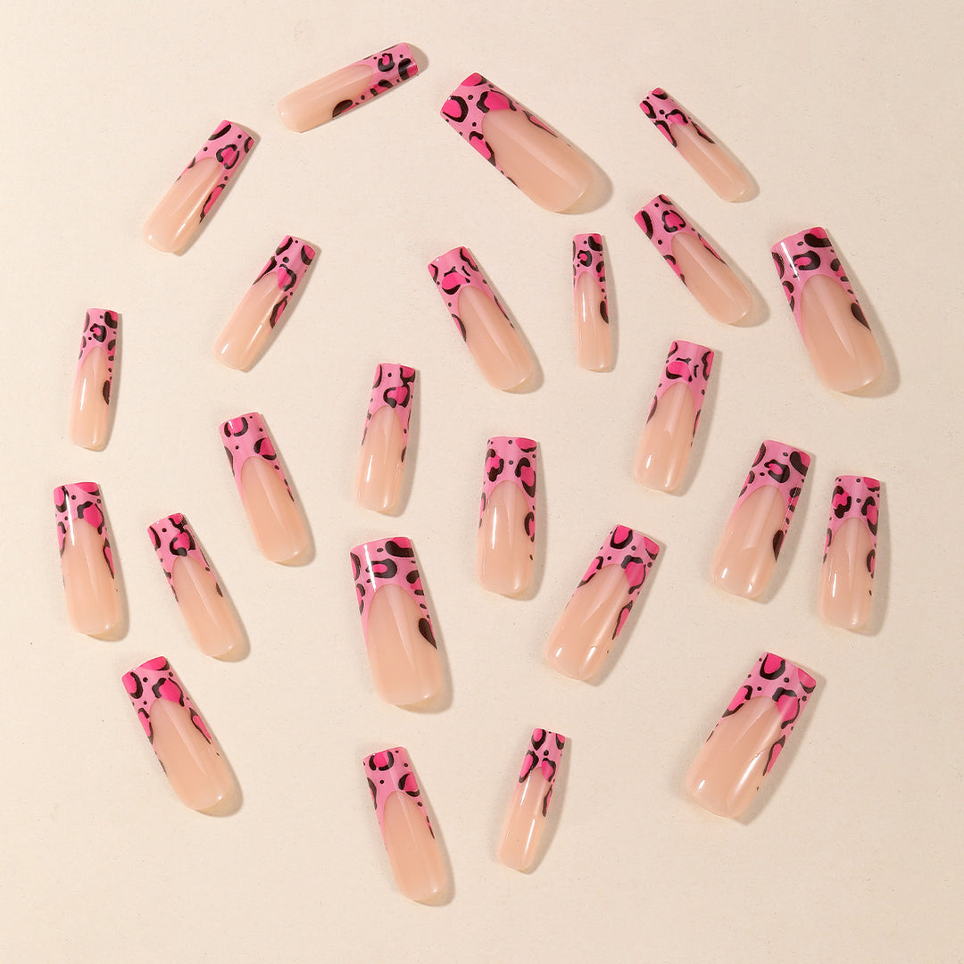 Glamorous Nail Extensions Bowlift