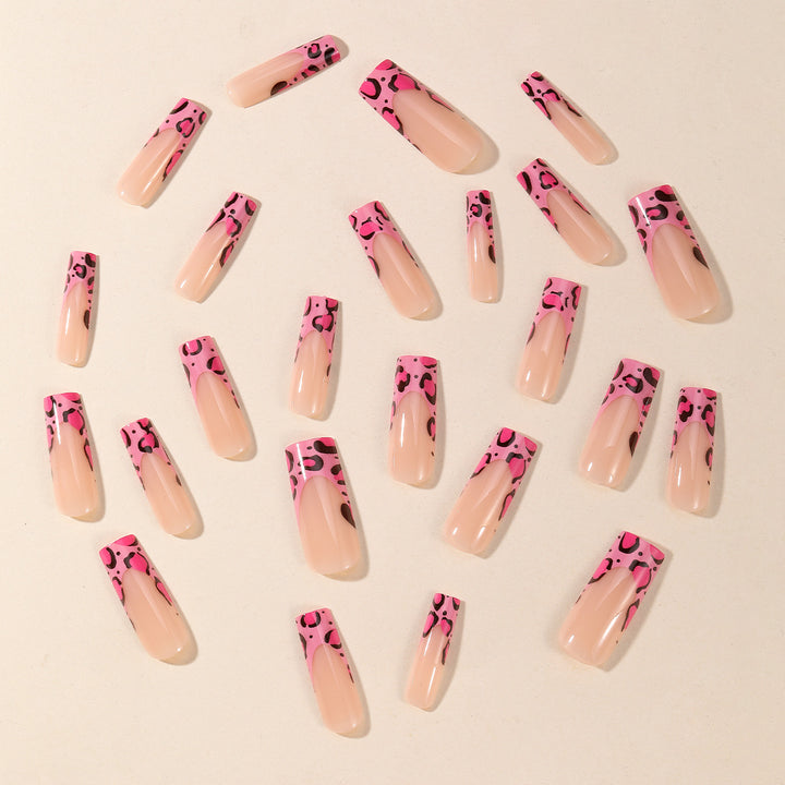 Glamorous Nail Extensions Bowlift