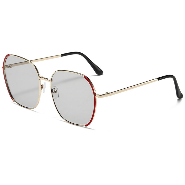 Ladies oversized sunglasses with protective UV protection and elegant metal frame Bowlift