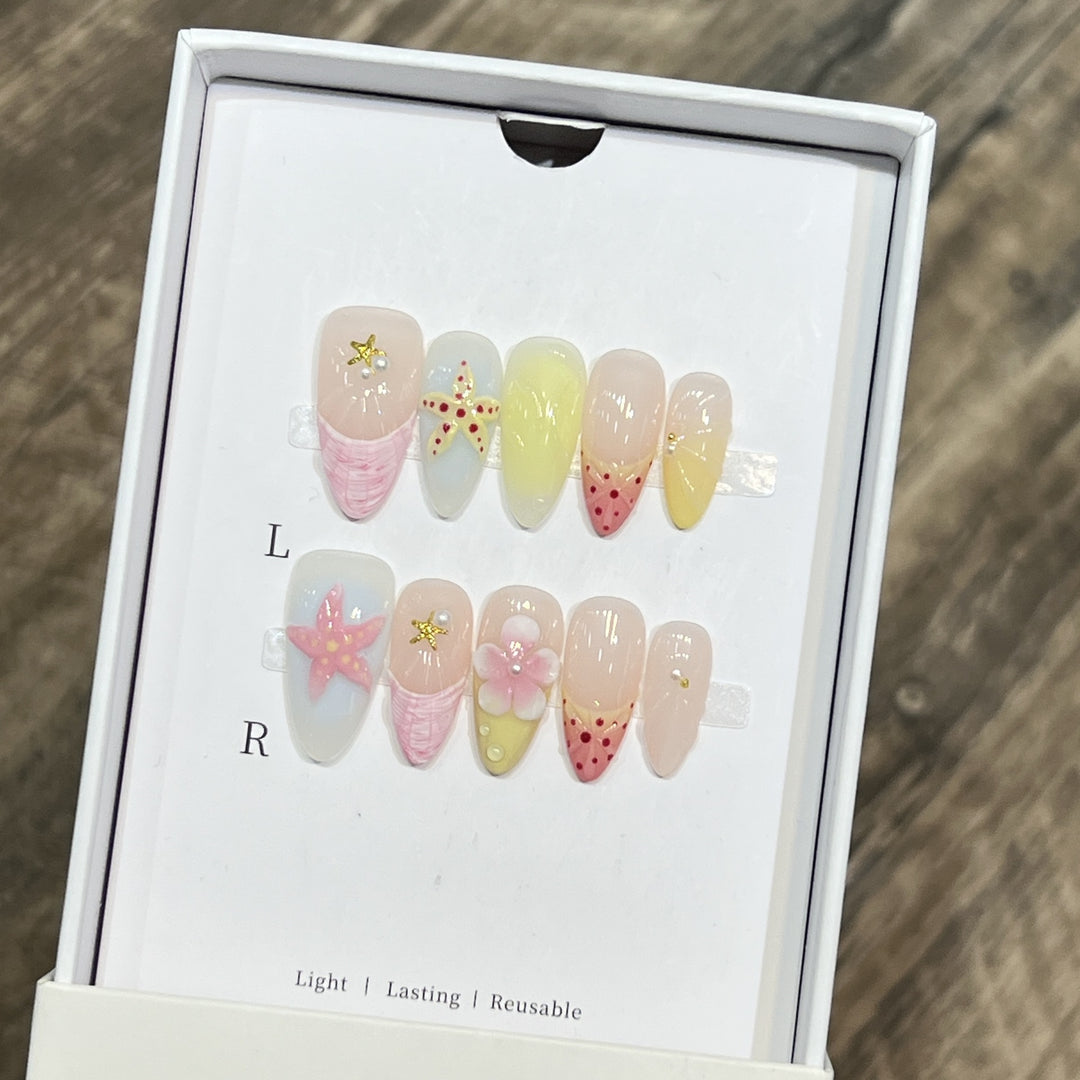 Summer-Inspired Press-On Nail Art Set Bowlift