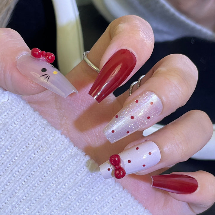 Glamorous Press-On Nail Set with Decorative Gemstone Accents Bowlift