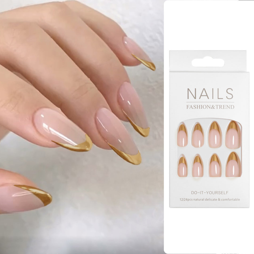 Elegant DIY Nail Tips Bowlift