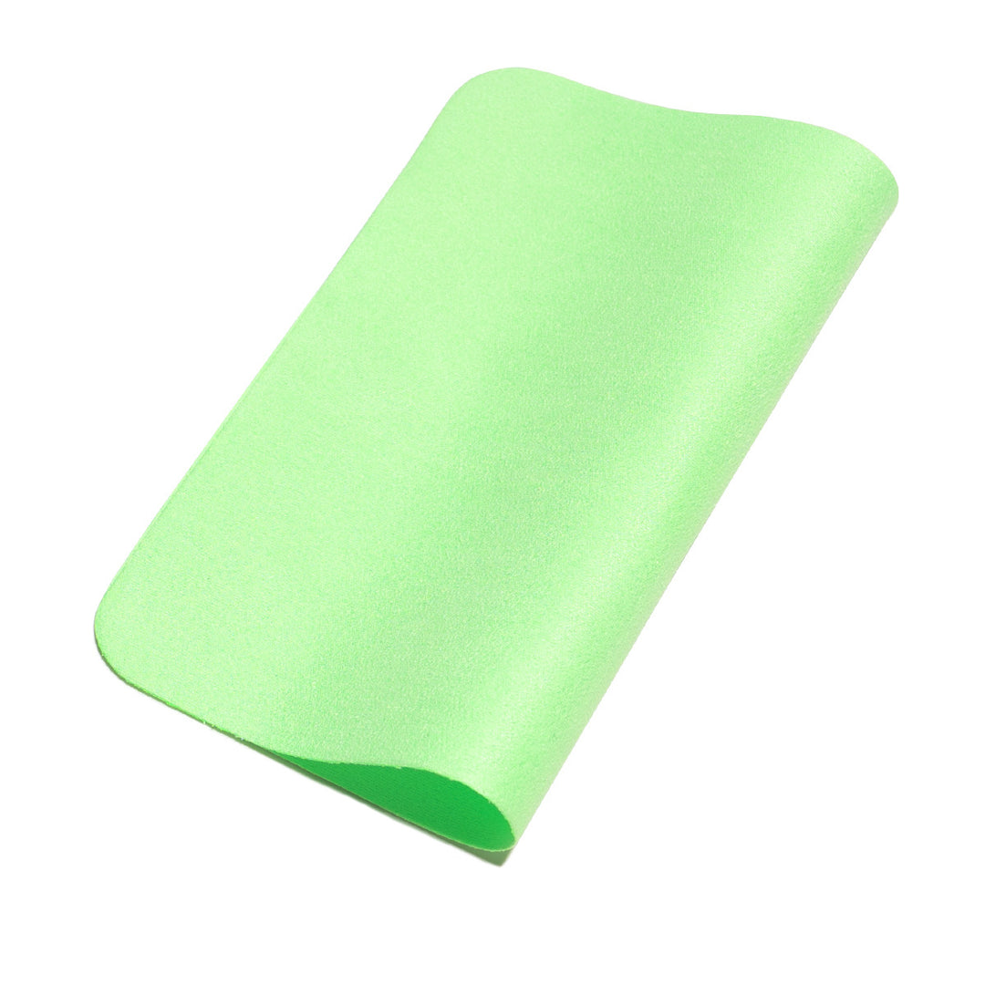 Premium Ergonomic Eyewear Cleaning Cloth Bowlift