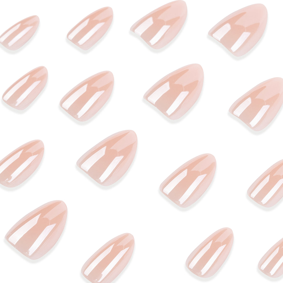 Nail extensions with elegant gloss finish Bowlift
